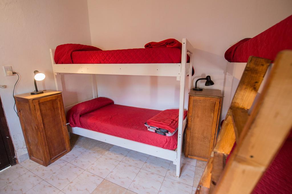 Hostel Aneley Tanti Ngoại thất bức ảnh