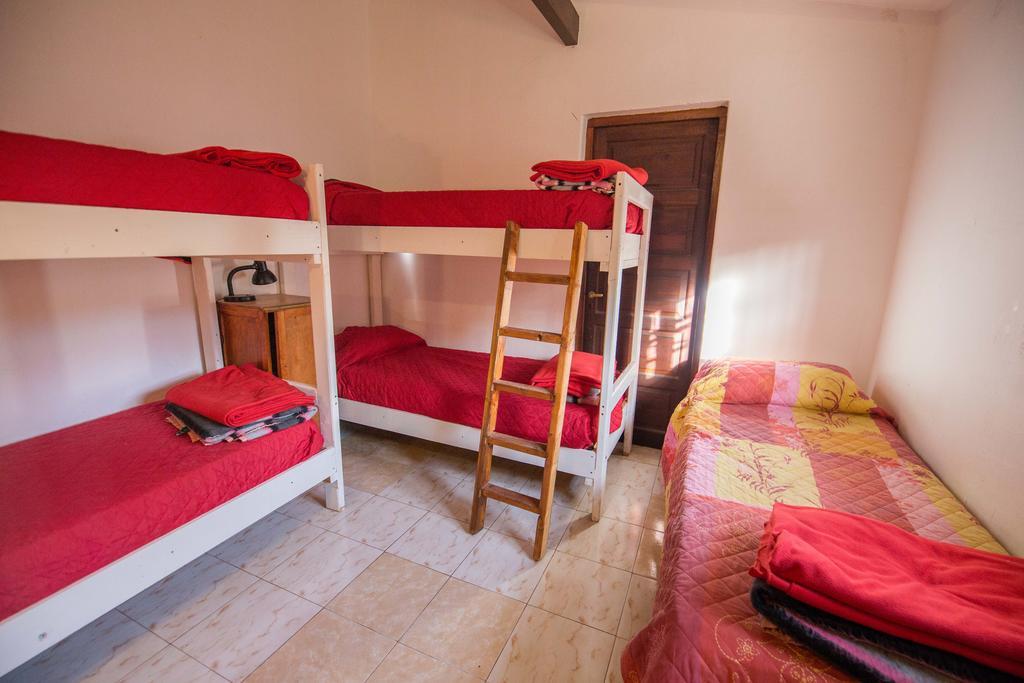 Hostel Aneley Tanti Ngoại thất bức ảnh